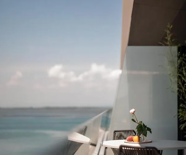 Hotel Laguna Faro - Adults Only 4*